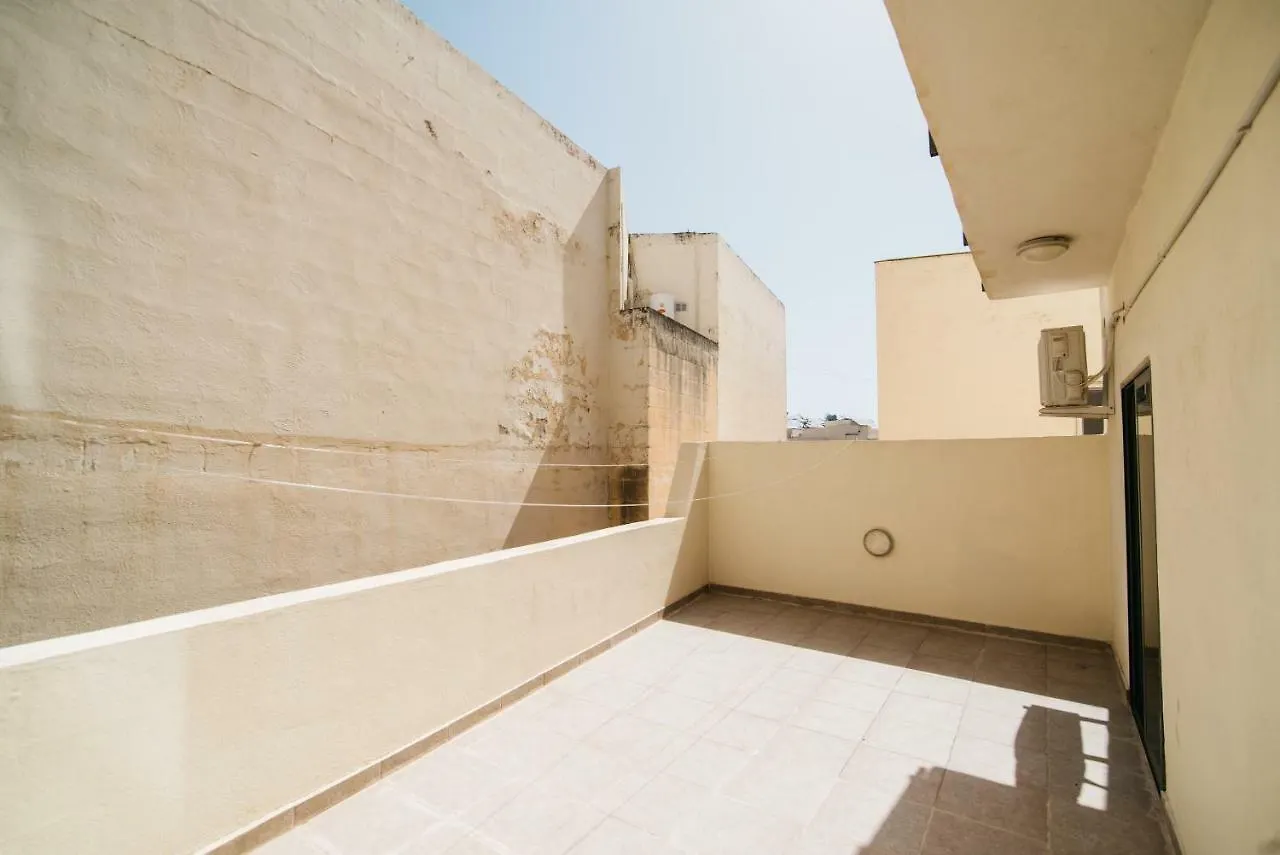 Comfortable Apartment In The Centre Msida